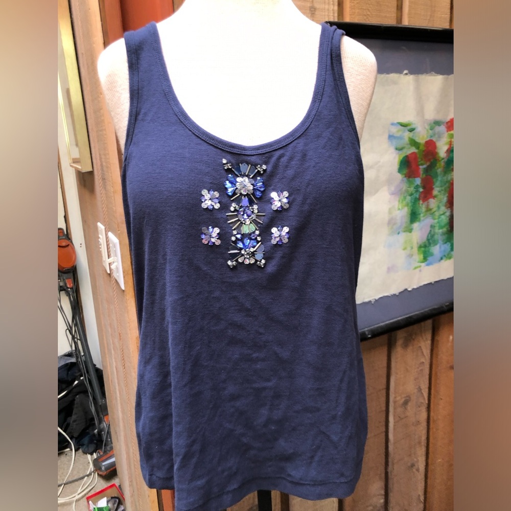 Darling embellished sparkly Tommy Bahama tank top!